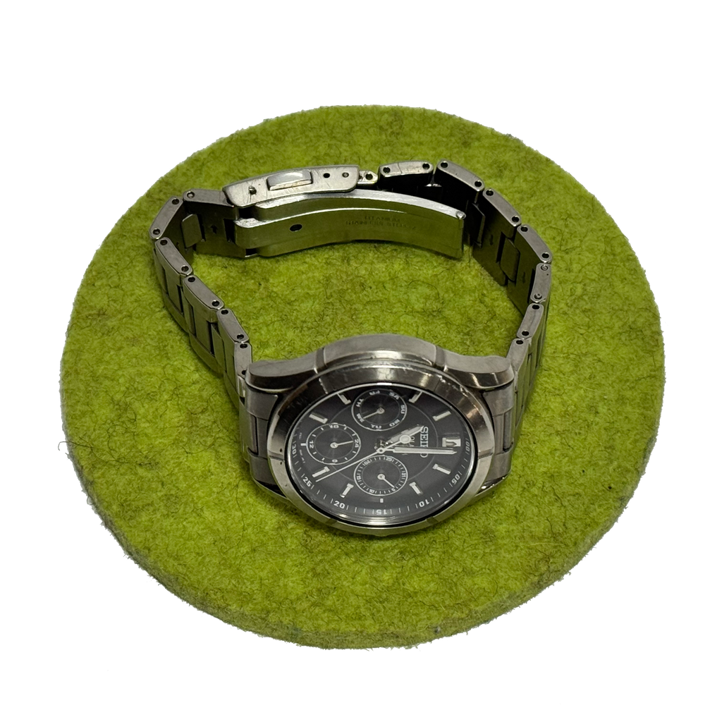 Seiko Solar V14J-0AE0