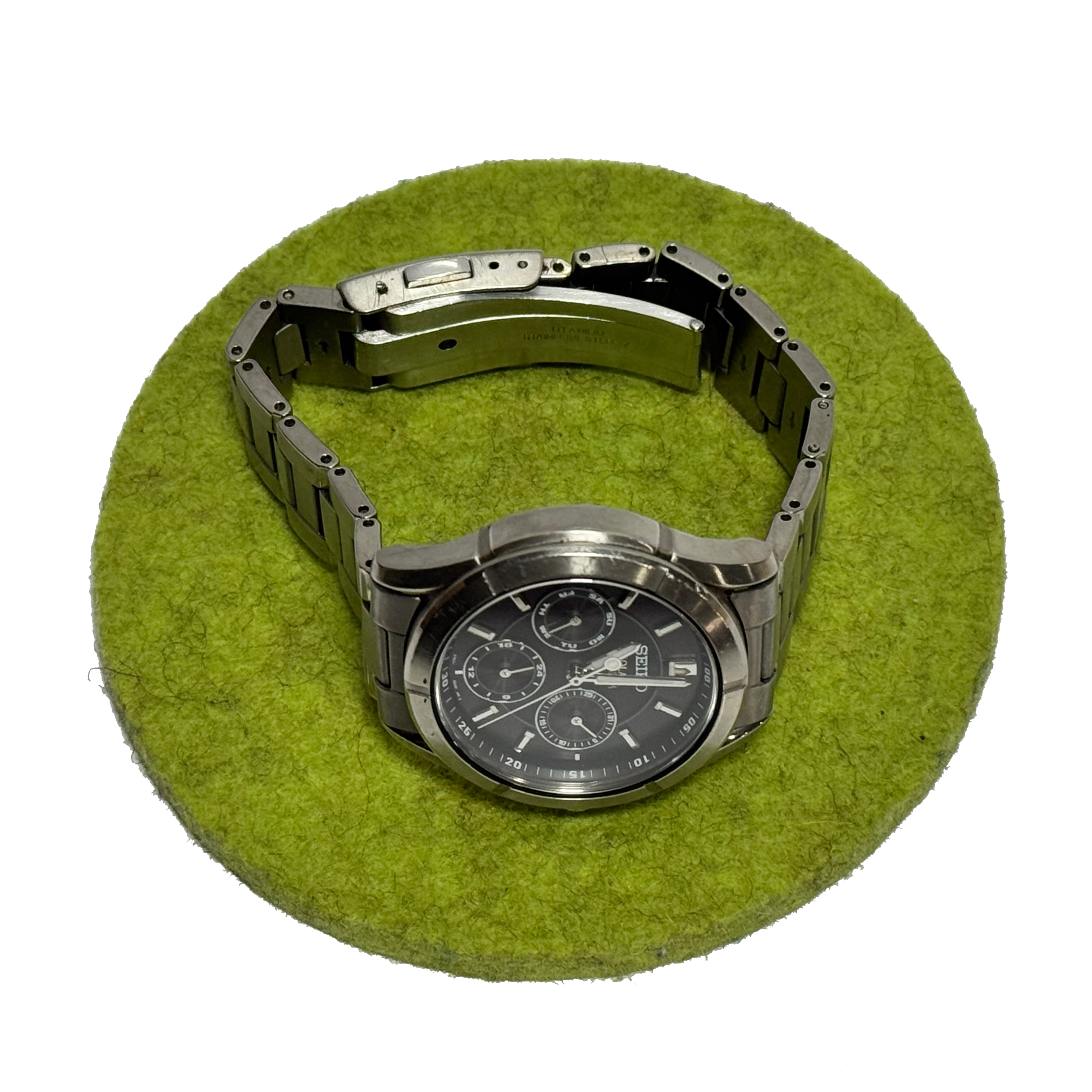 Seiko Solar V14J-0AE0